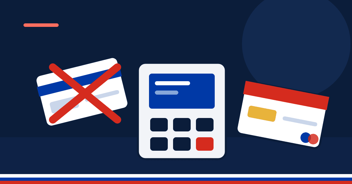 Illustration : une carte bancaire française barrée, un terminal de paiement et une carte Mir russe, sur fond bleu nuit avec bandeau tricolore